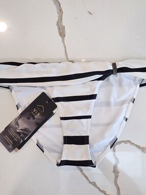 ViX Paula Hermanny Bikini Bottom Black White Stripe Bia Tube Full NWT L